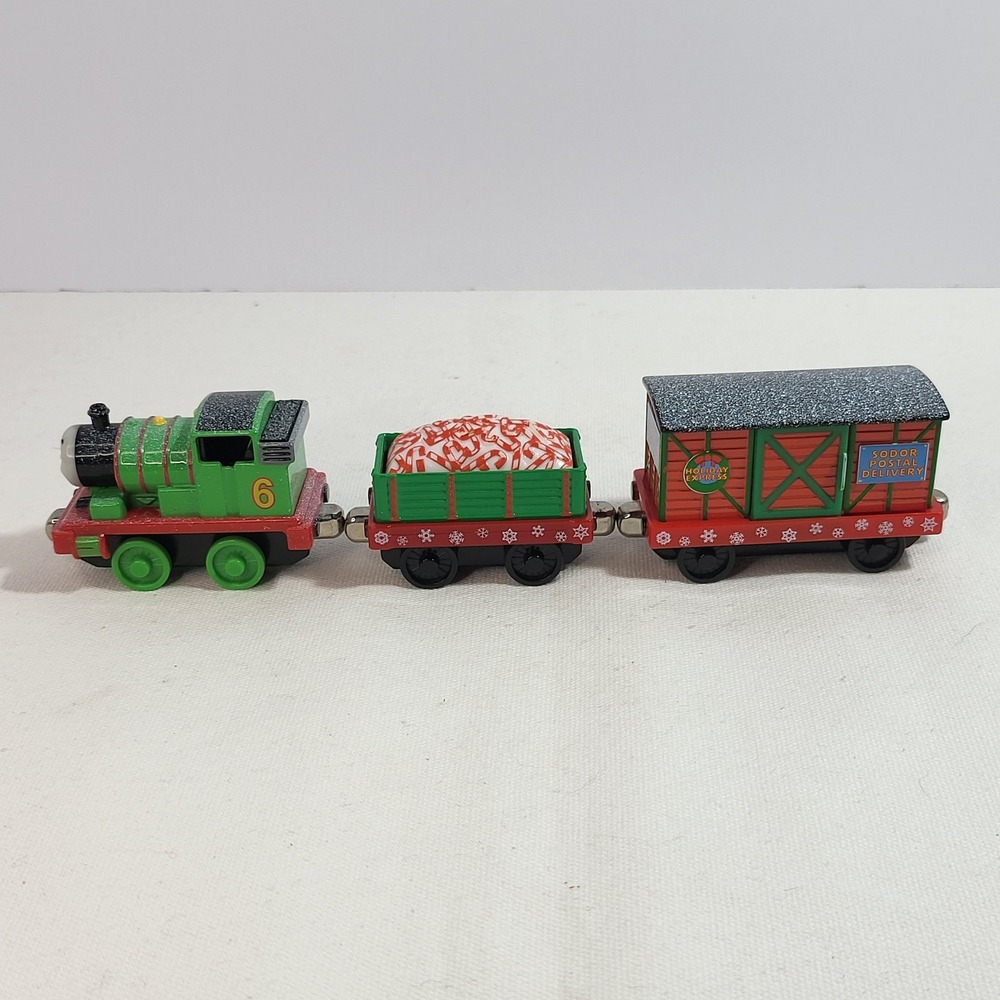 Thomas & Friends Take-n-Play Percy Holiday Express Magnetic Die-cast Train Set